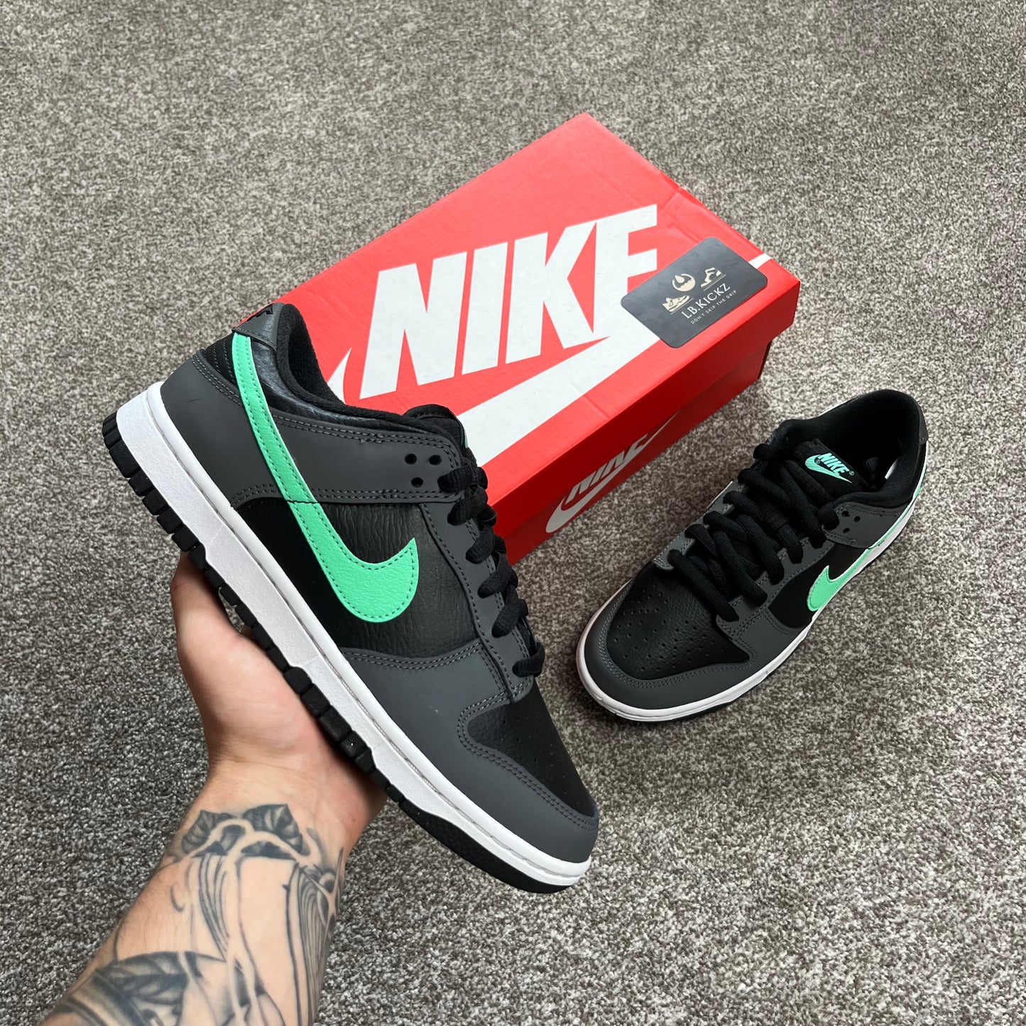 Nike Dunk Low 'Green Glow'