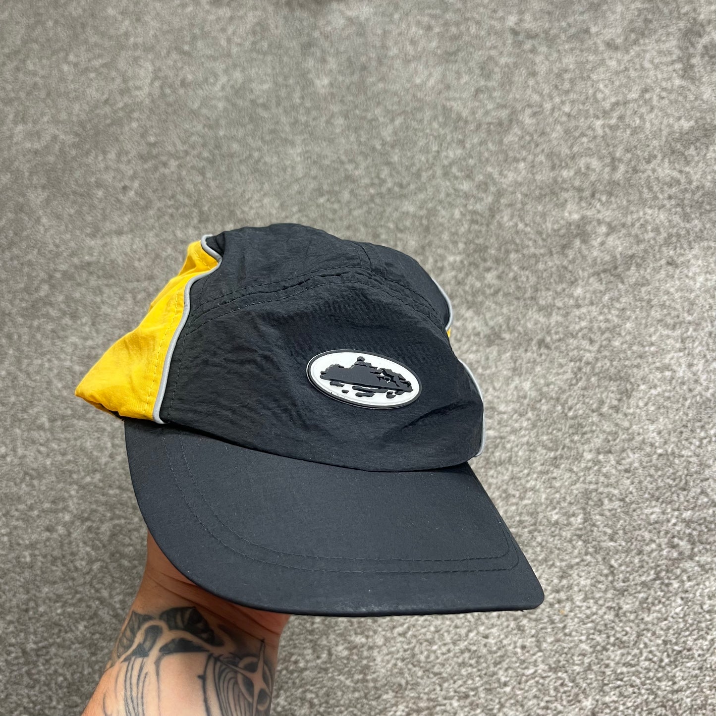 Corteiz Spring Cap 'Black/Yellow'