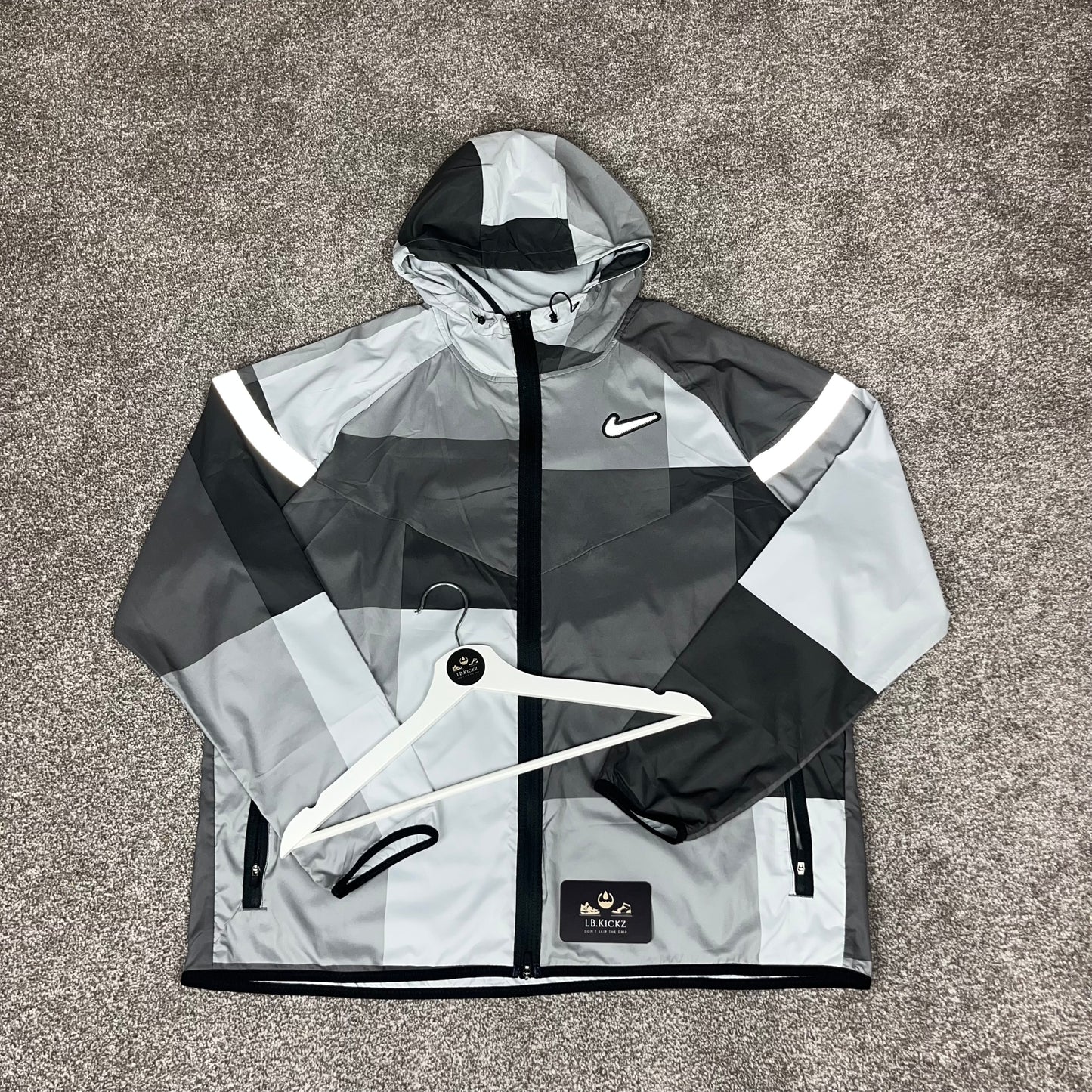 Nike Wild Run Patchwork Jacket 'Black/White'