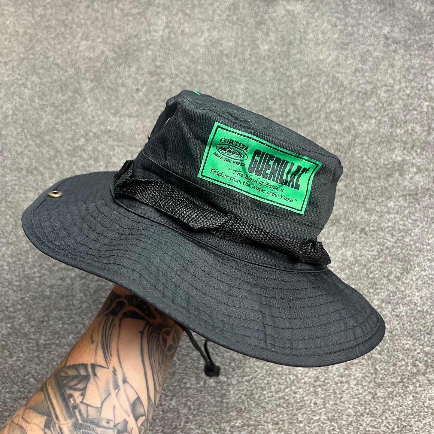 Corteiz Guerillaz Bucket Hat 'Black/Green'