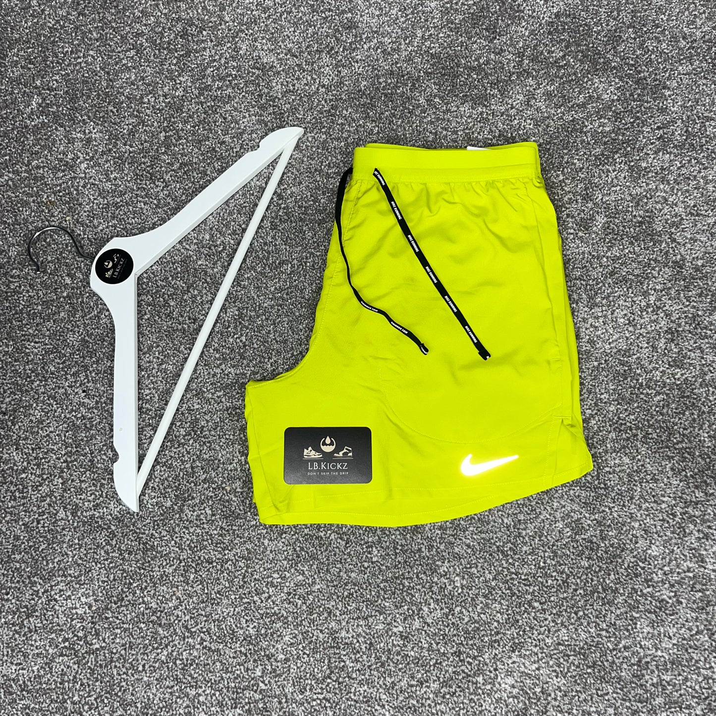 Nike Flex Stride Shorts 'Lime'