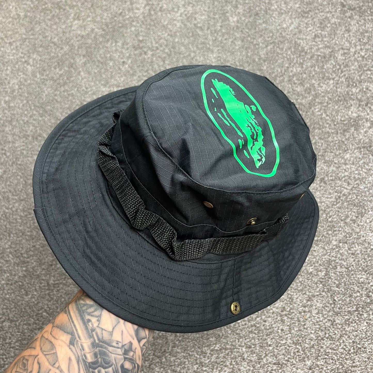 Corteiz Guerillaz Bucket Hat 'Black/Green'