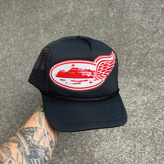 Corteiz Wing Trucker Cap 'Black/Red'